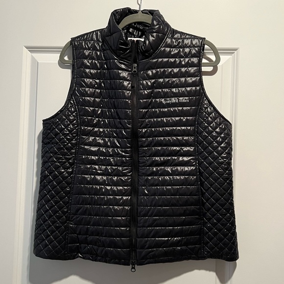 Vineyard Vines Jackets & Blazers - Lightweight Black Puffer Vest